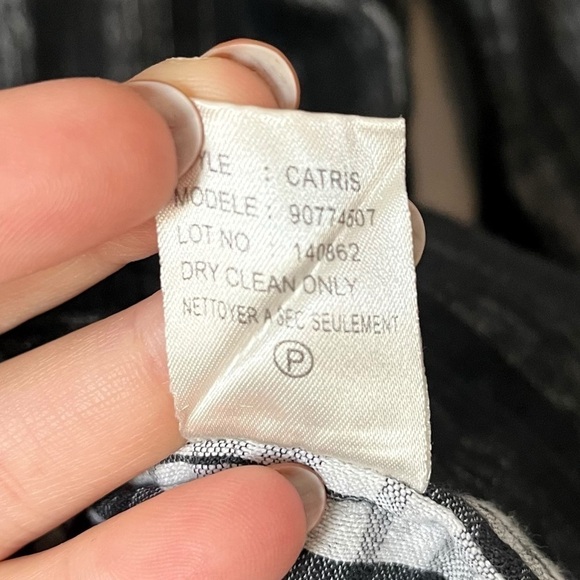 Theory Women’s Wool-Blend Black/White Plaid Button Front Catris Top Size Small - Picture 7 of 8